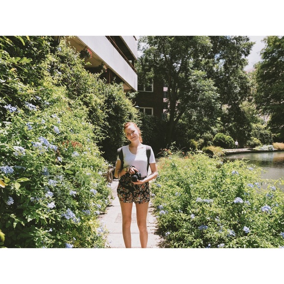 Meet your Posher, Grace! - Picture 1 of 1